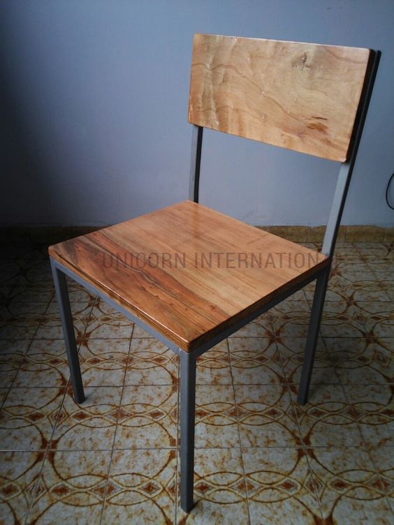 Bar Chair Manufacturers in Bangalore